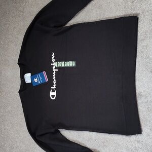 New with tags women's champion sweatshirt